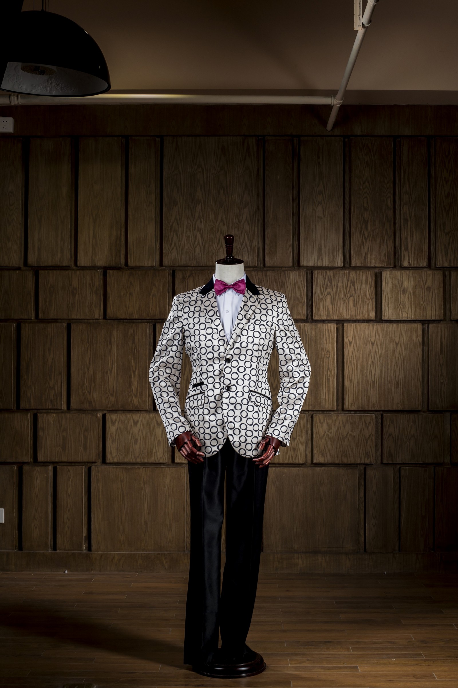 男士西服,西裝禮服,男士西裝,西服推薦,西服訂製,西服出租,西裝價格,西裝推薦